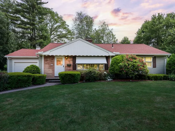 32 Butternut Ridge Road, Waterbury, CT 06706