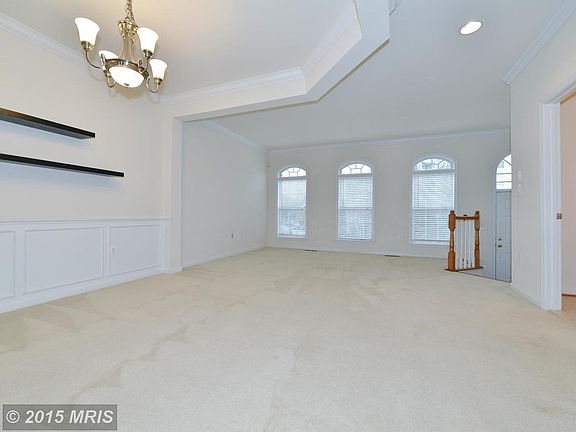 5th image of 8206 Gunston Commons Way