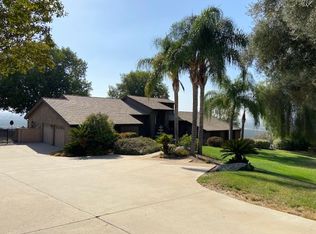 100 High Sierra Dr, Exeter, CA 93221