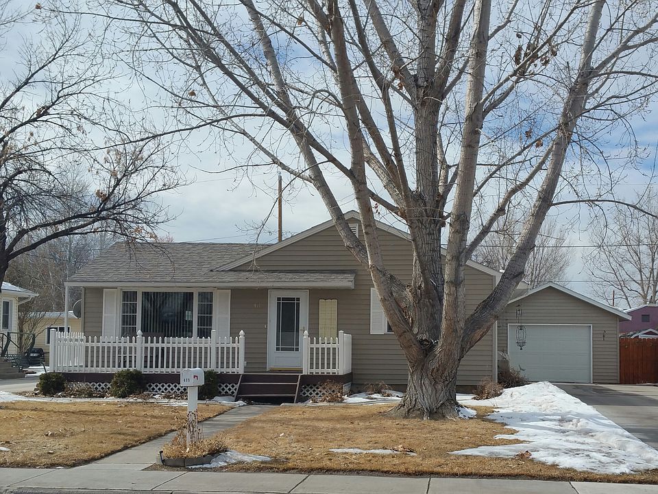 1st image of 411 North Ln