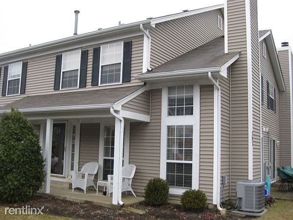 1st image of 203 Acorn Dr