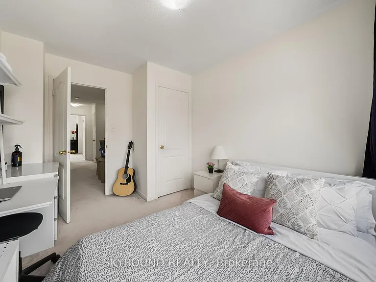 3375 Thomas St #13-14 — Photo 23