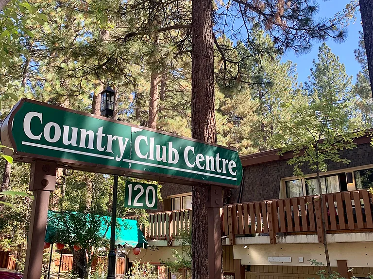 120 Country Club Dr #29 — Photo 26