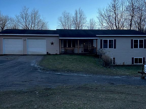 2nd image of 12604 Fargo St NE