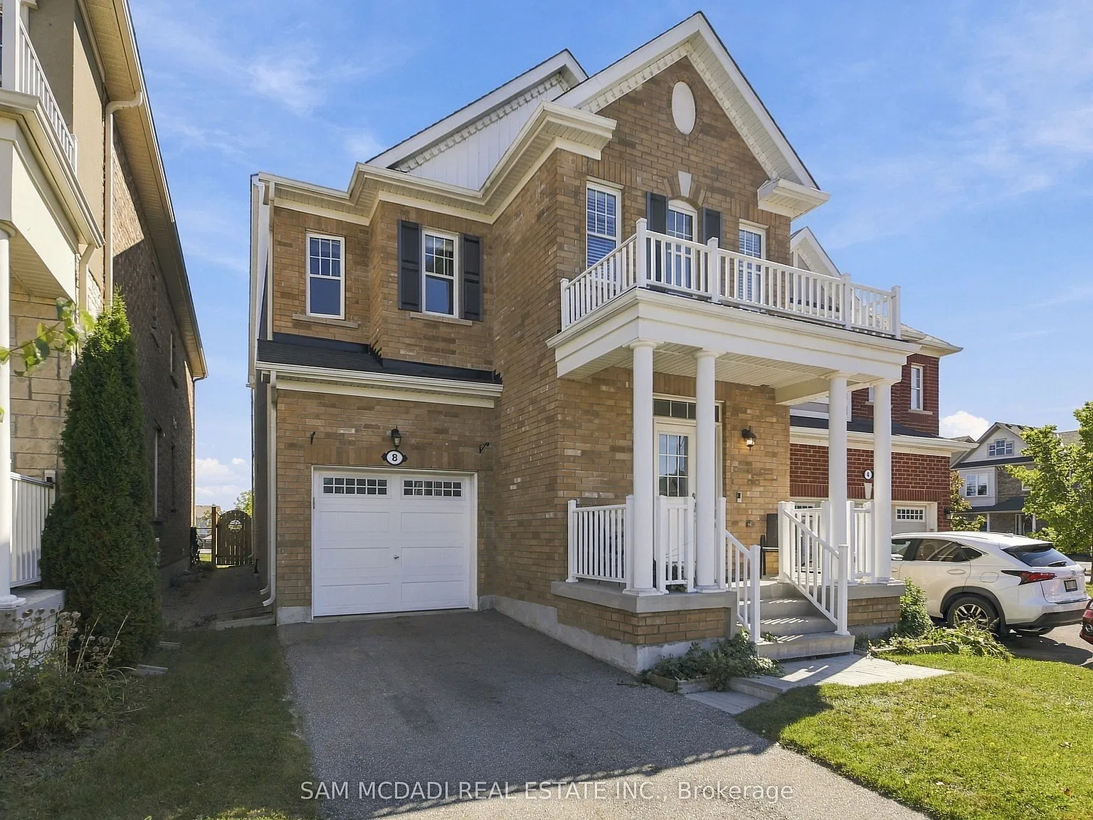 4 bed, $3,800 — Photo 1