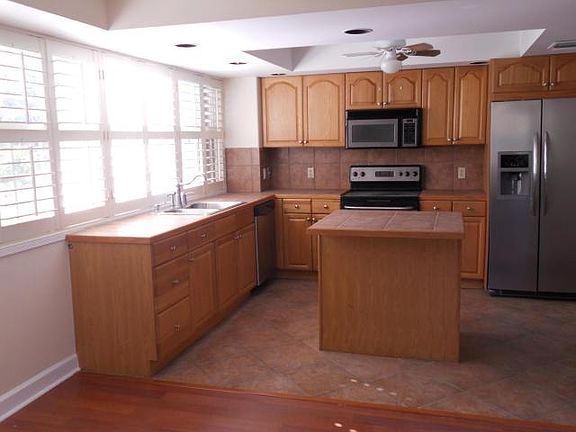 5th image of 1403 Copley Ct