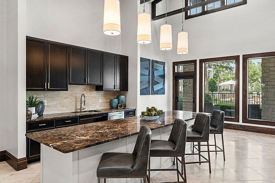 Entertainment kitchen