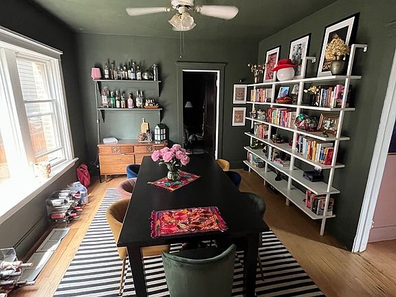2nd image of 4745 N Hermitage Ave #1M