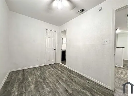 1607 N Carroll Ave #206 — Photo 8