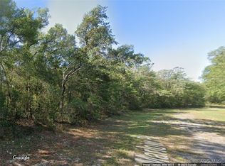 452 E Marlow Pl, Citrus Springs, FL 34434