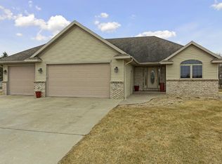 204 11th St N, Cold Spring, MN 56320