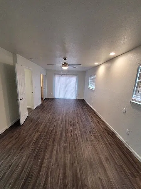 3 bed, 2.5 bath, 1440 sqft, $2,650 — Photo 4