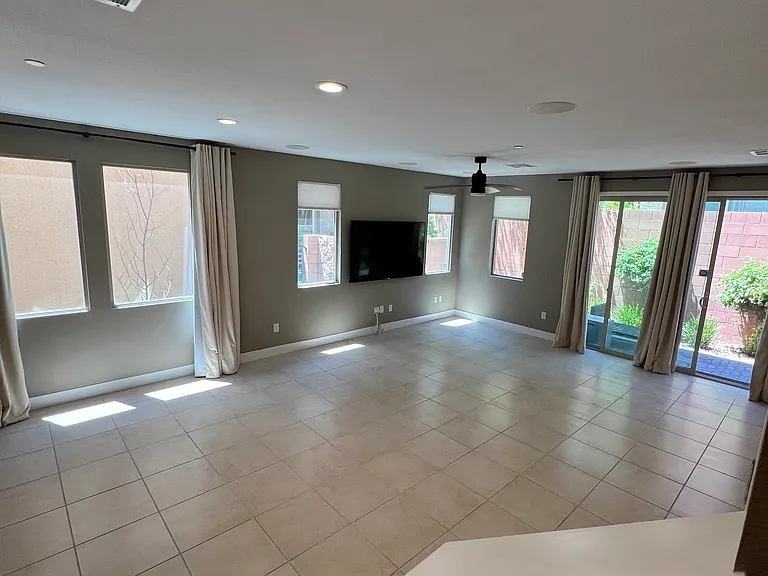 11361 Gravitation Dr — Photo 7