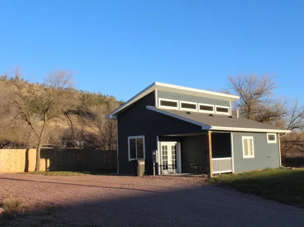 27474 Galveston Heights St, Hot Springs, SD 57747