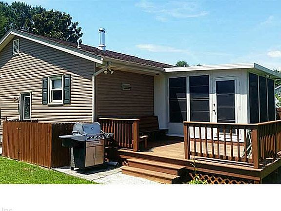4th image of 204 Belmont Dr