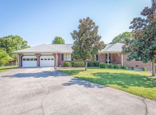 1128 Steeplechase Dr, Chattanooga, TN 37421