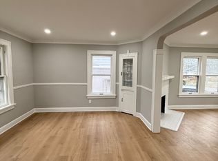 3927 Elmwood Rd, Cleveland Heights, OH 44121