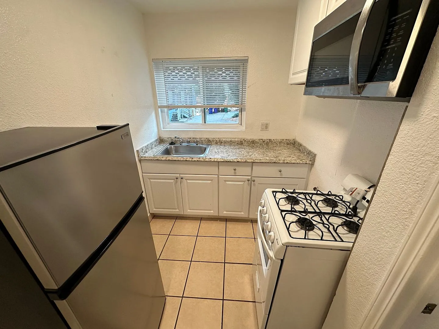 10701 San Pablo Ave — Photo 4