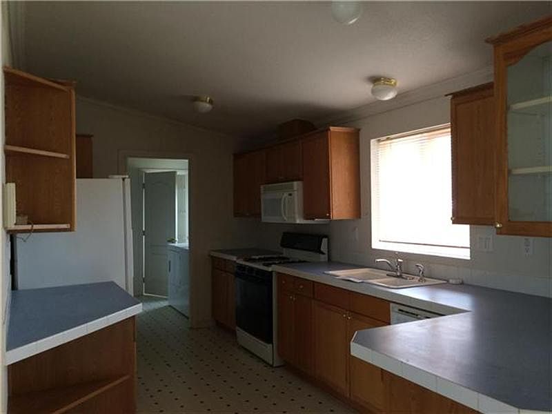 2nd image of 432 Calle Don Leandro