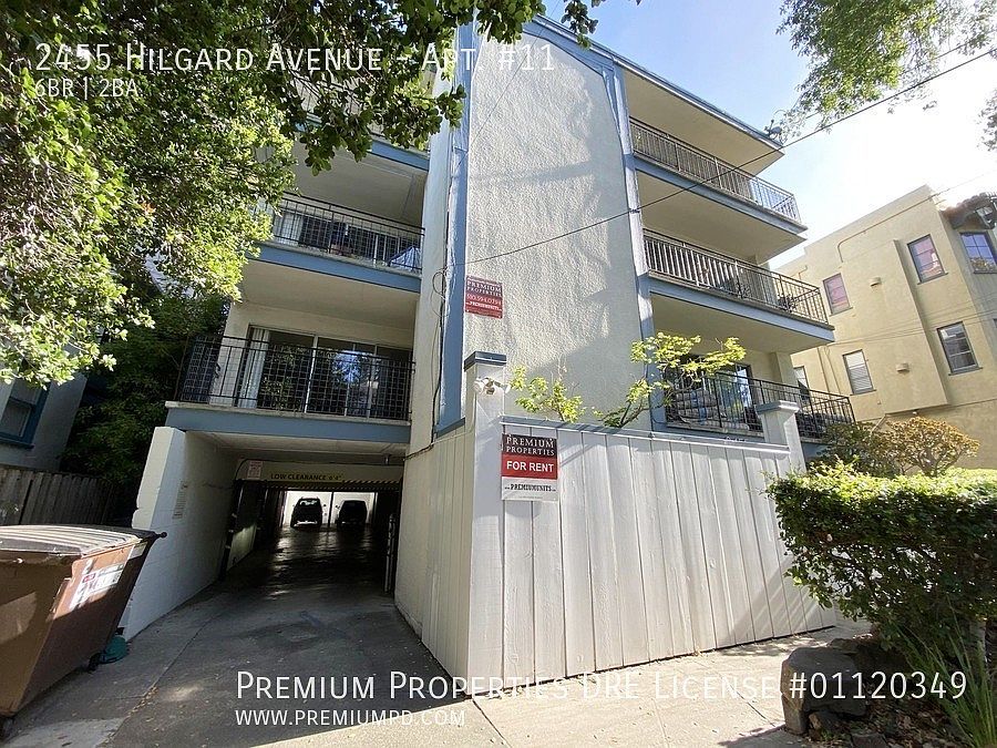 1st image of 2455 Hilgard Ave APT 11