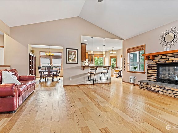 5th image of 2473 Stoneyfield Drive
