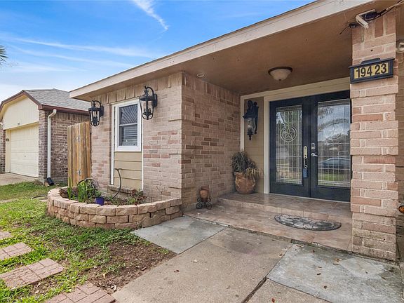 4th image of 19423 Cypress Bay Ct