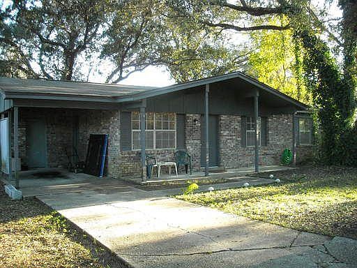 2nd image of 3010 Muldoon Rd