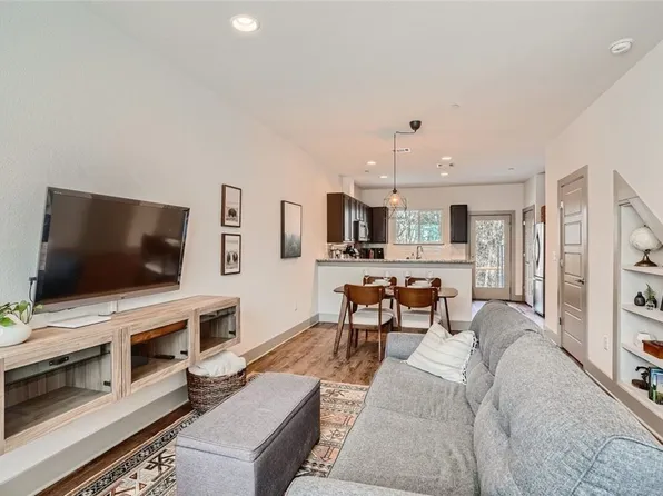 12216 Abbey Glen Ln, Austin, TX 78753