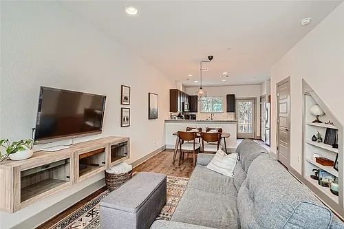 12216 Abbey Glen Ln Photo 1