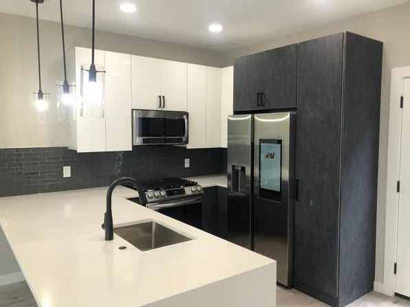2729 Weisenberger St #103, Fort Worth, TX 76107