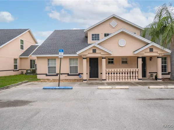 835 N Rembrandt Way, Inverness, FL 34453