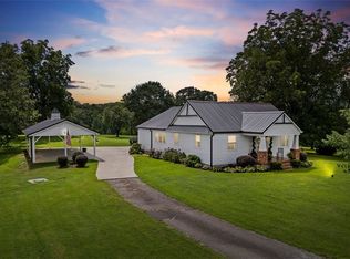 730 Ruby Ln, Walhalla, SC 29691