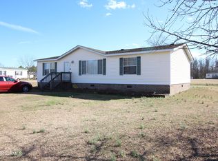 729 Old Snow Hill Rd, Ayden, NC 28513