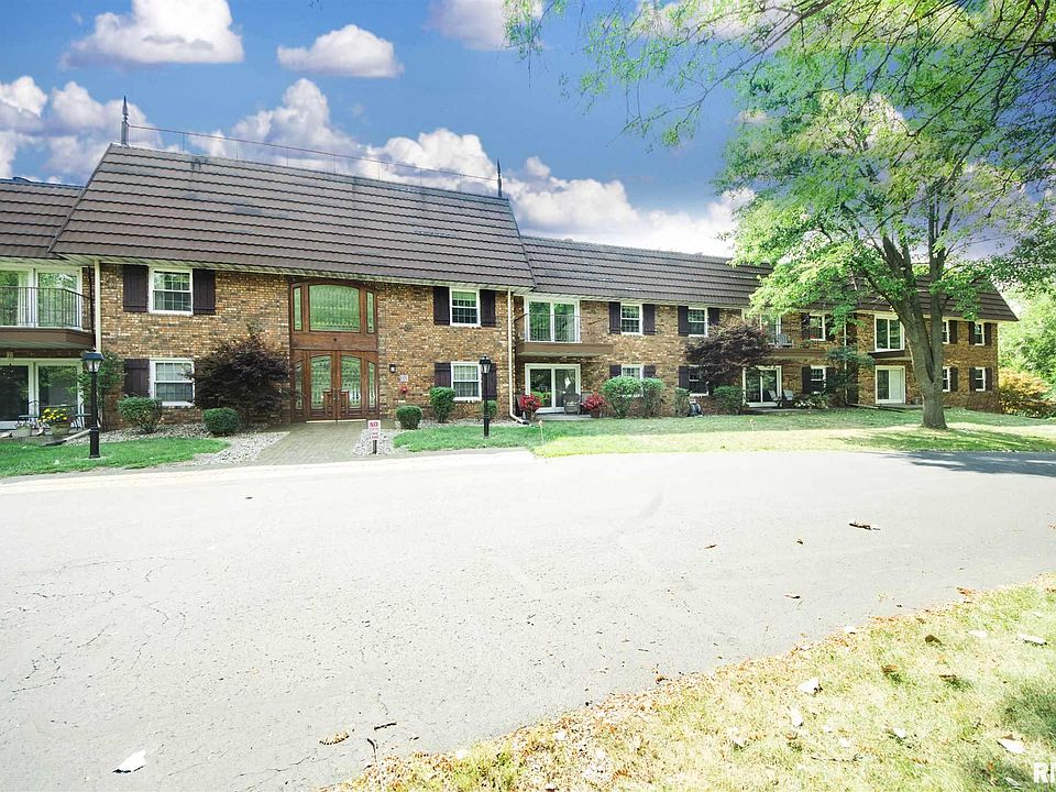 1st image of 3900 N Stable Ct