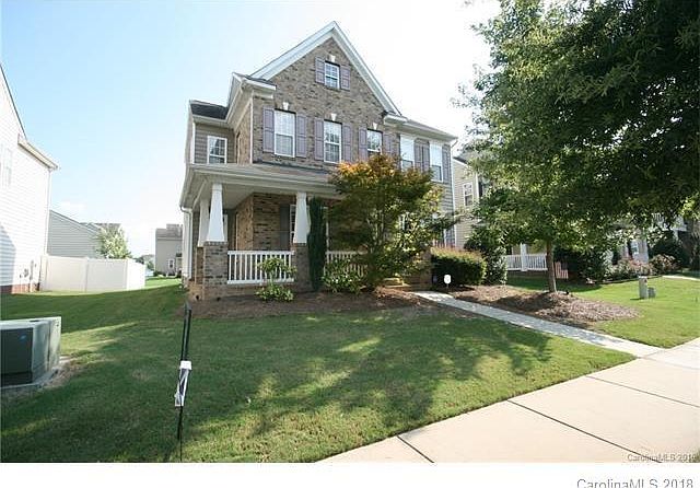 2nd image of 10708 Alvarado Way