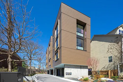 1322 Lafrance St NE #B Photo 1
