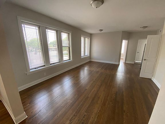 4th image of 1000 Madison St Floor 2