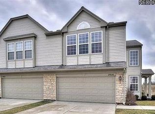 29030 Pembrooke Blvd, Olmsted Falls, OH 44138
