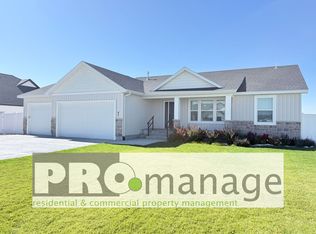 47 N White Pine Ln, Rigby, ID 83442