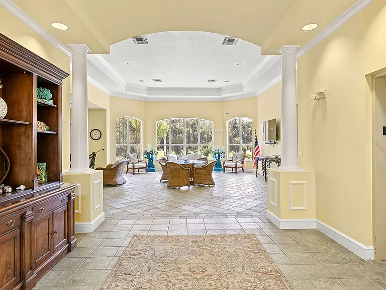 5060 Fairways Cir #F101 — Photo 24