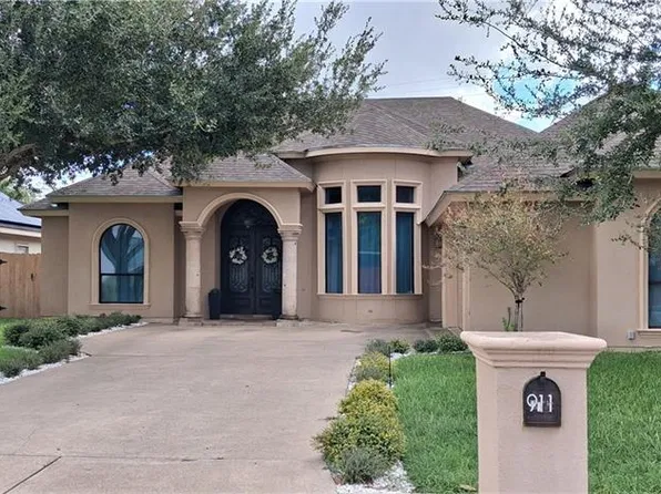 911 Red River St, Mission, TX 78572