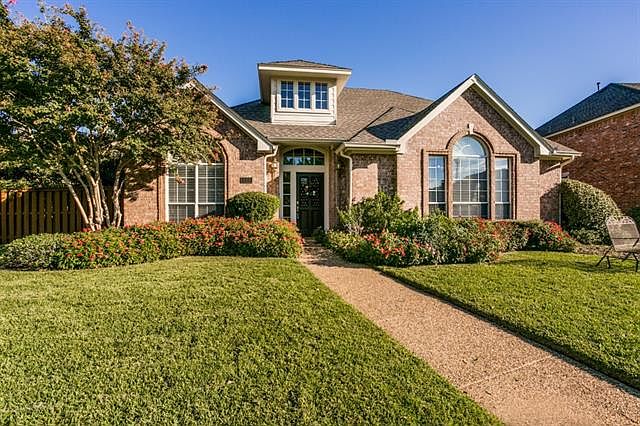 1st image of 598 Harrison Hill Ct