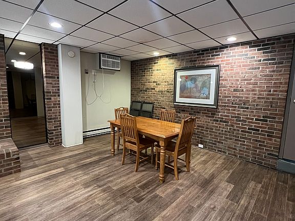 4th image of 2320 N Nordica Ave APT 104D