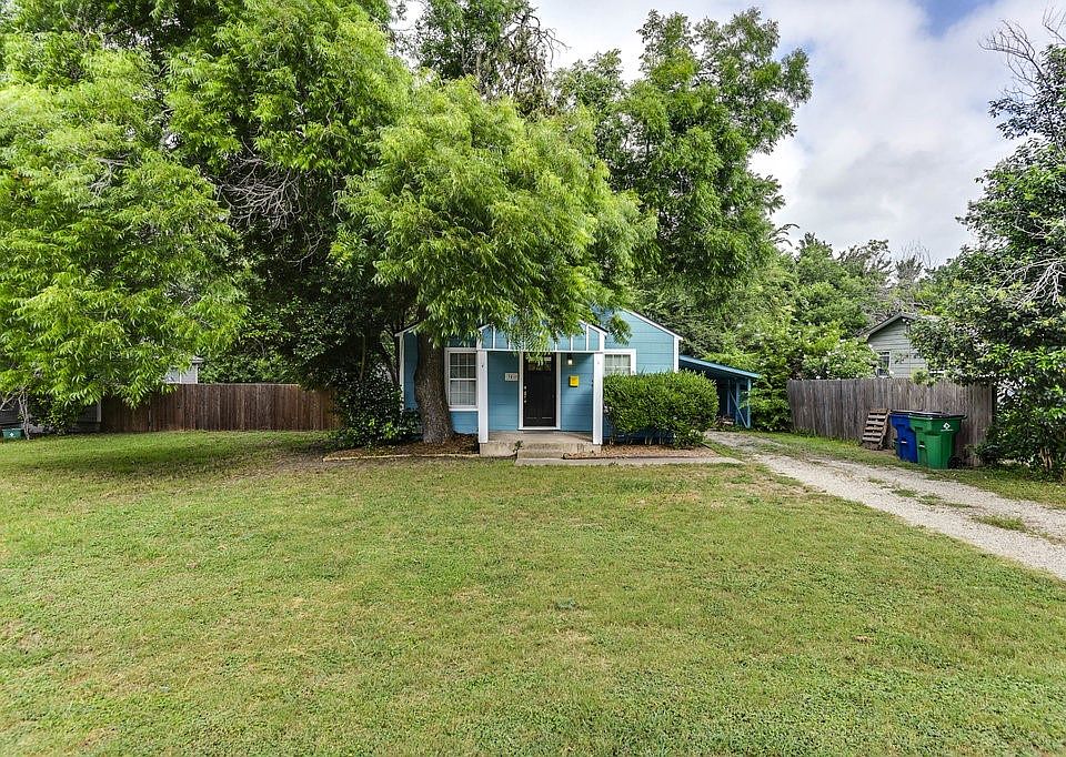 1st image of 301 Highland Ave