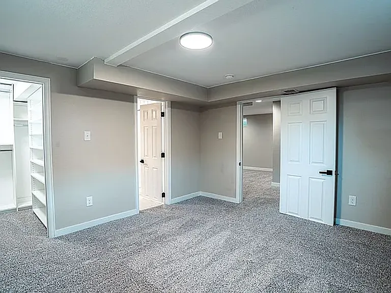 4854 S Parfet St — Photo 13
