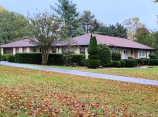 1200 Midway Rd, Smithville, TN 37166