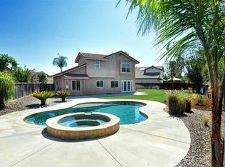 1015 Birch Ln, San Jacinto, CA 92582
