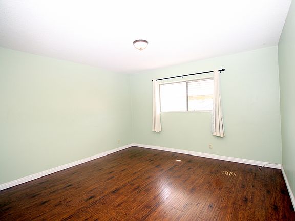 5th image of 1622 S Chapel Ave APT C