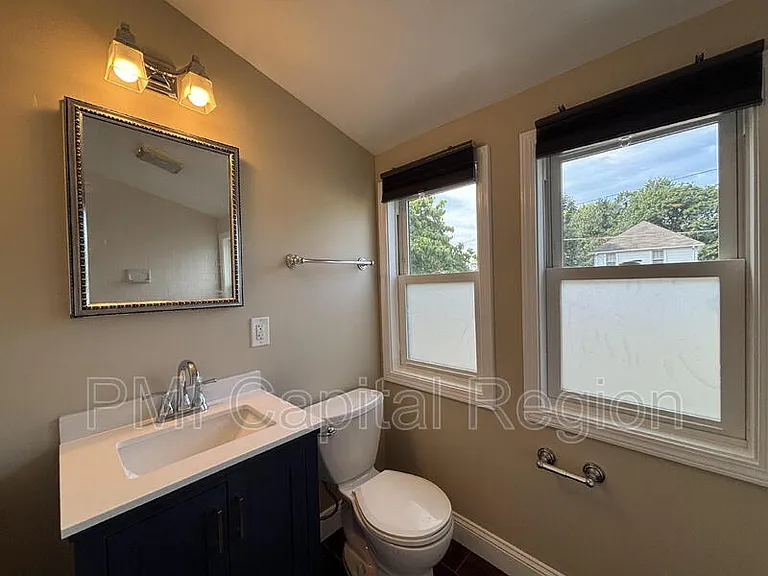 3903 Hampden St — Photo 19