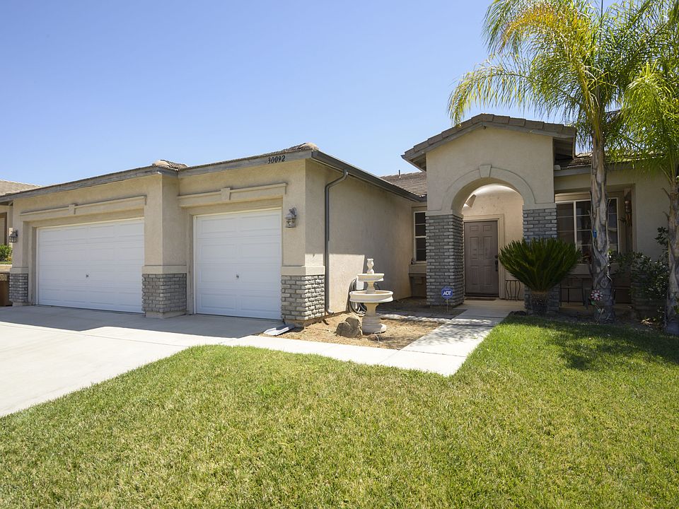 1st image of 30092 Lake Bluff Dr